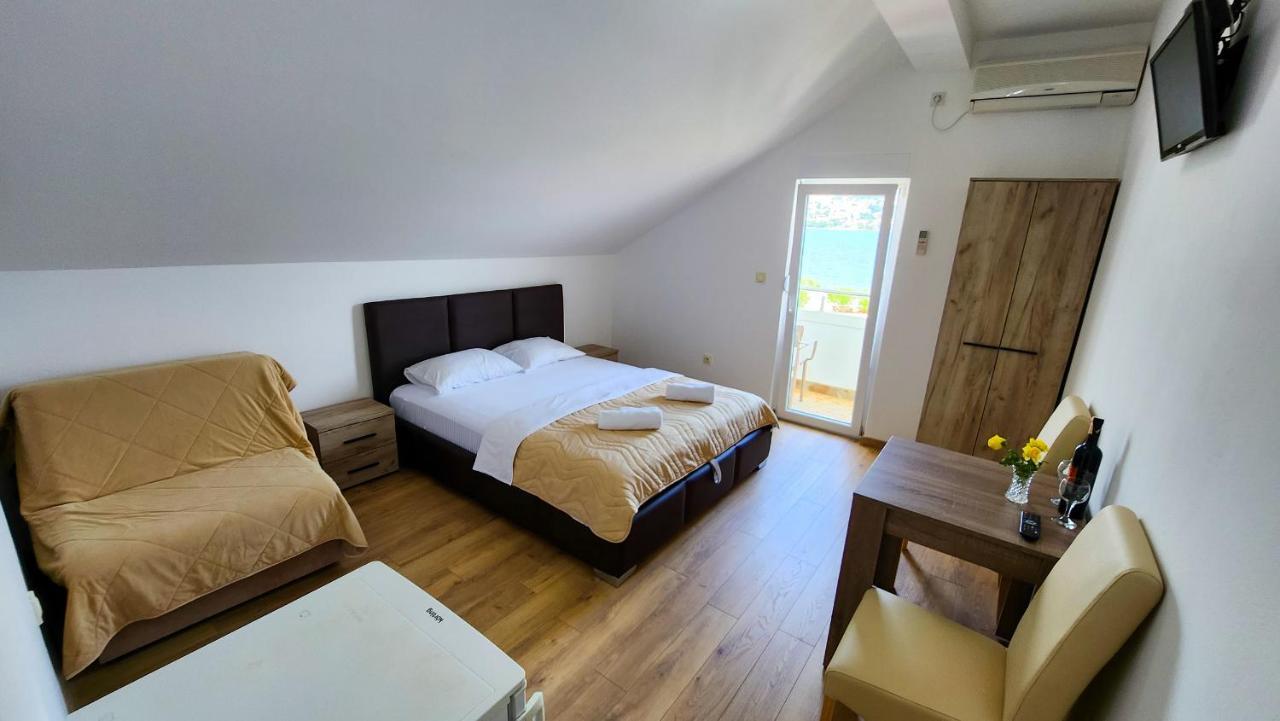 Apartments Maxi Katic Herceg Novi Exterior photo