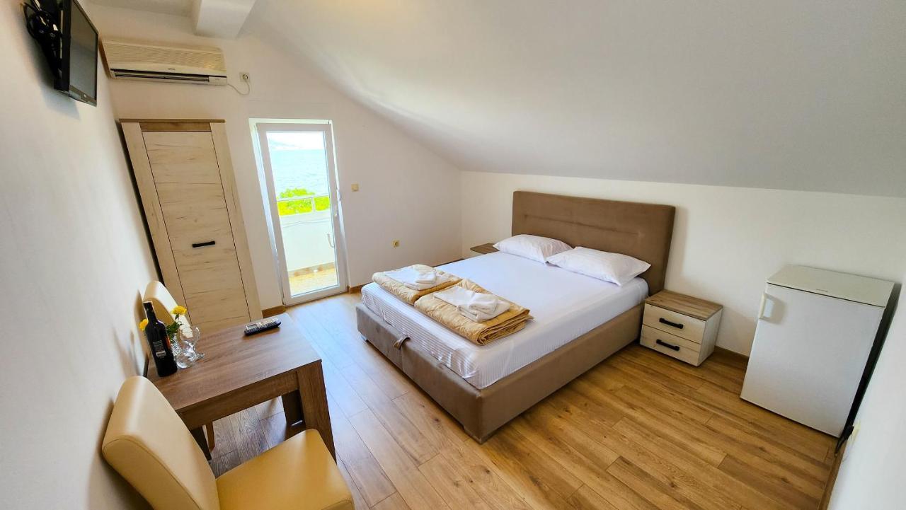 Apartments Maxi Katic Herceg Novi Exterior photo