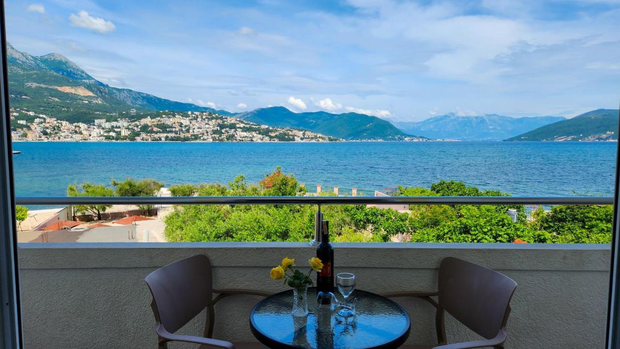 Apartments Maxi Katic Herceg Novi Exterior photo