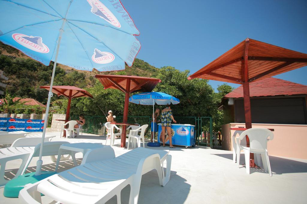 Apartments Maxi Katic Herceg Novi Exterior photo